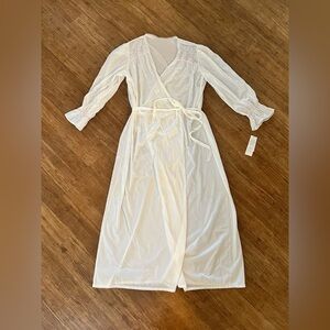 Deadstock Vintage White Nightgown & Robe Set Sheer Nylon Lace Bridal Lingerie XL